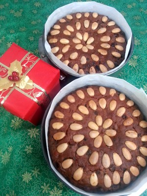 christmascake3.jpg